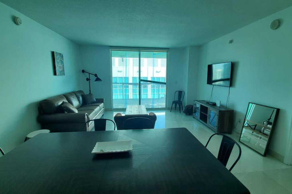 Luxury Penthouse Brickell 3 Bedrooms Free Parking Маями Екстериор снимка